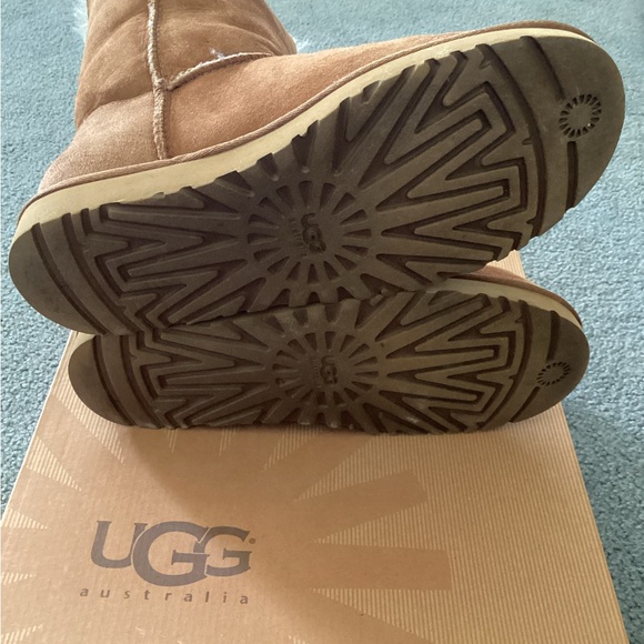 COPY - UGG Australia Tan Shearling Boots Women’s  Size 8 - Picture 5 of 6